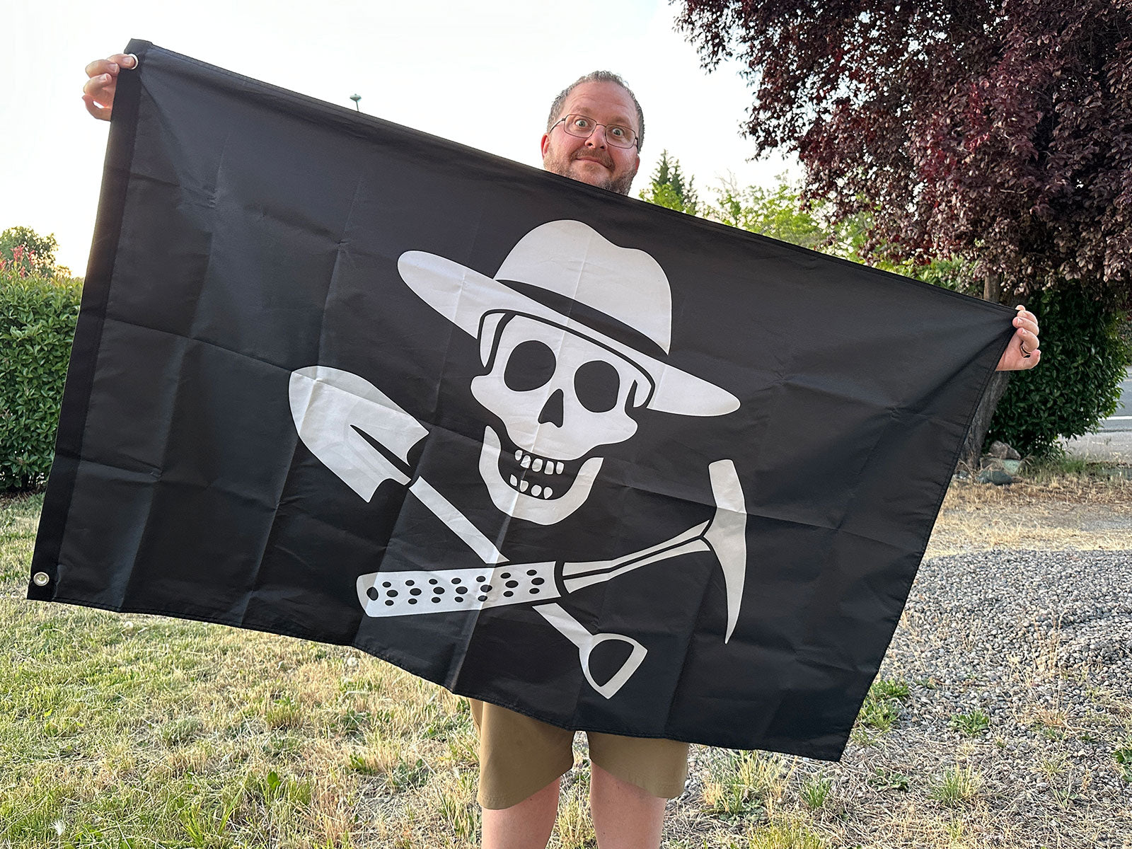 Jolly Rockhound 5-foot x 3-foot Pirate Flag