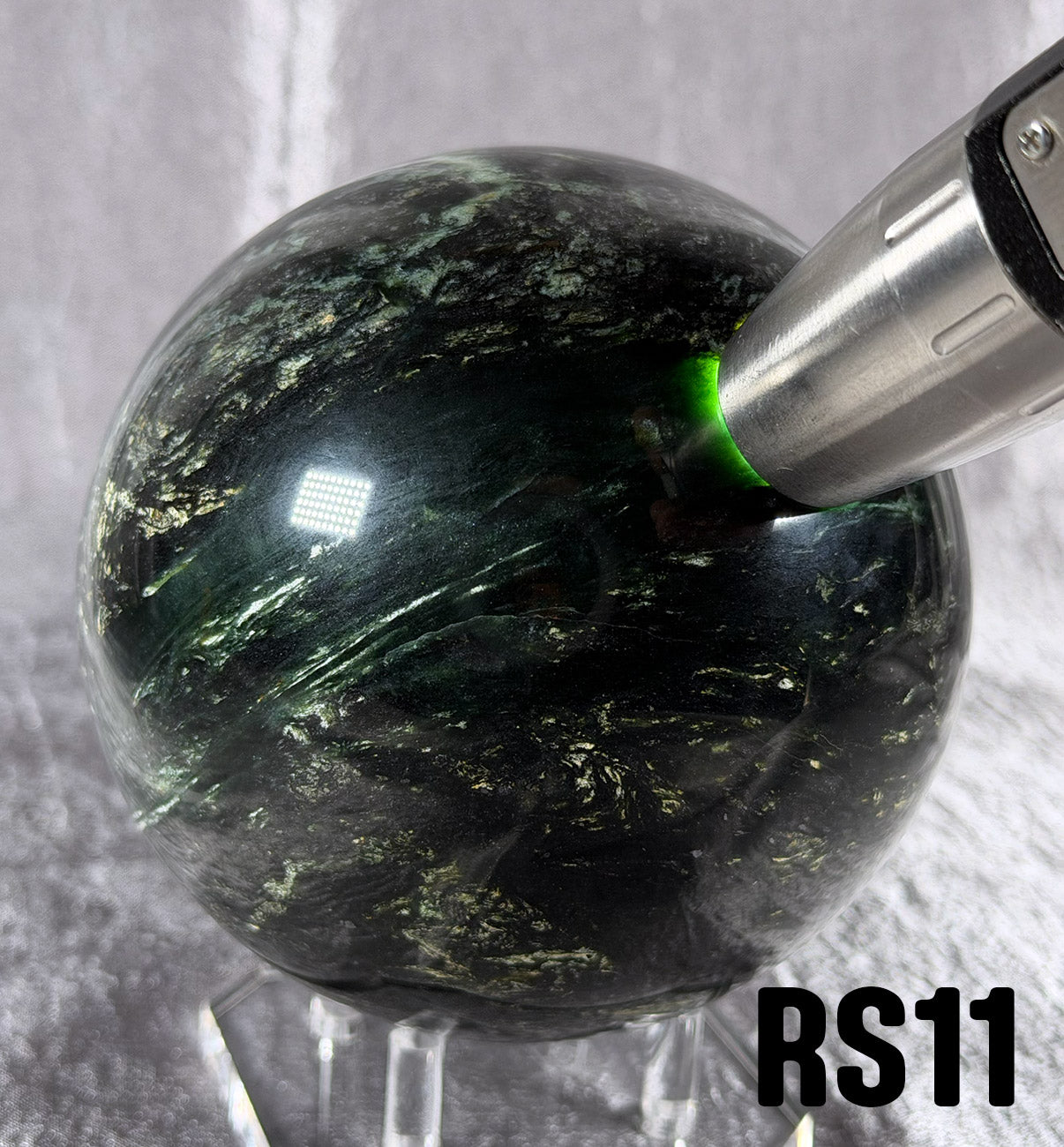RS11 Rogue Spheres No.11 - 4" Antigorite Bowenite Sphere