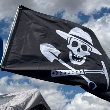 Jolly Rockhound 5-foot x 3-foot Pirate Flag